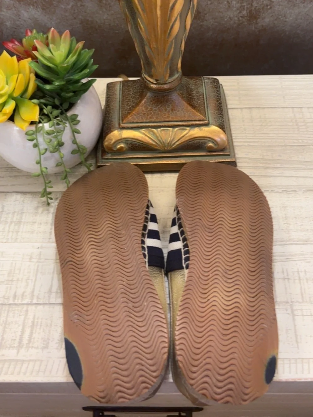 Tory Burch classic slip